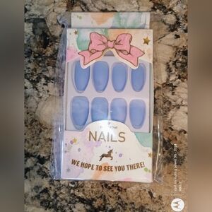Blue Press-On Nails with Pink Bow Packaging Blue Matte